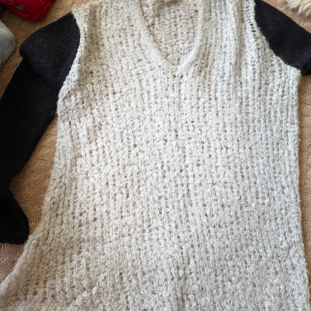 Helmut Lang Textured V-Neck Sweater - Black and Cream